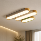 Moderne Holz-Deckenleuchte, linear