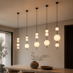 Moderne Metall-Globus-Pendelleuchte