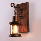 Industriële houten lantaarnwandlamp
