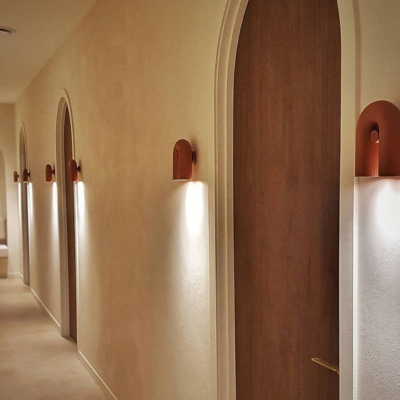 Modern Metal U-Shaped Wall Light