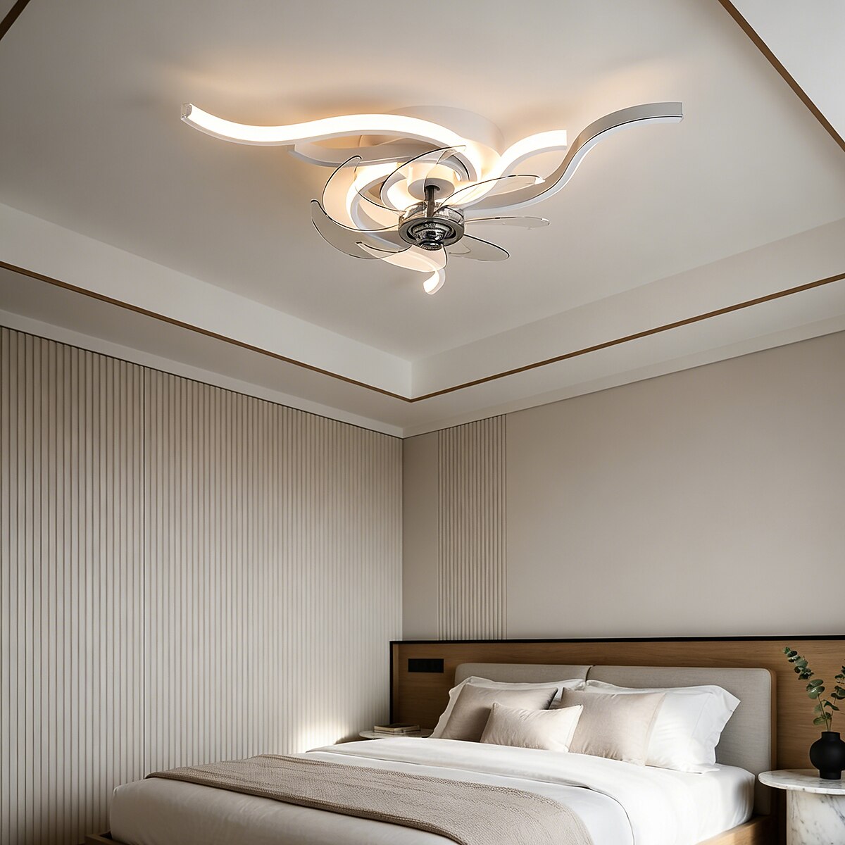 Modern Metal Blade-Fan Ceiling Fan Light