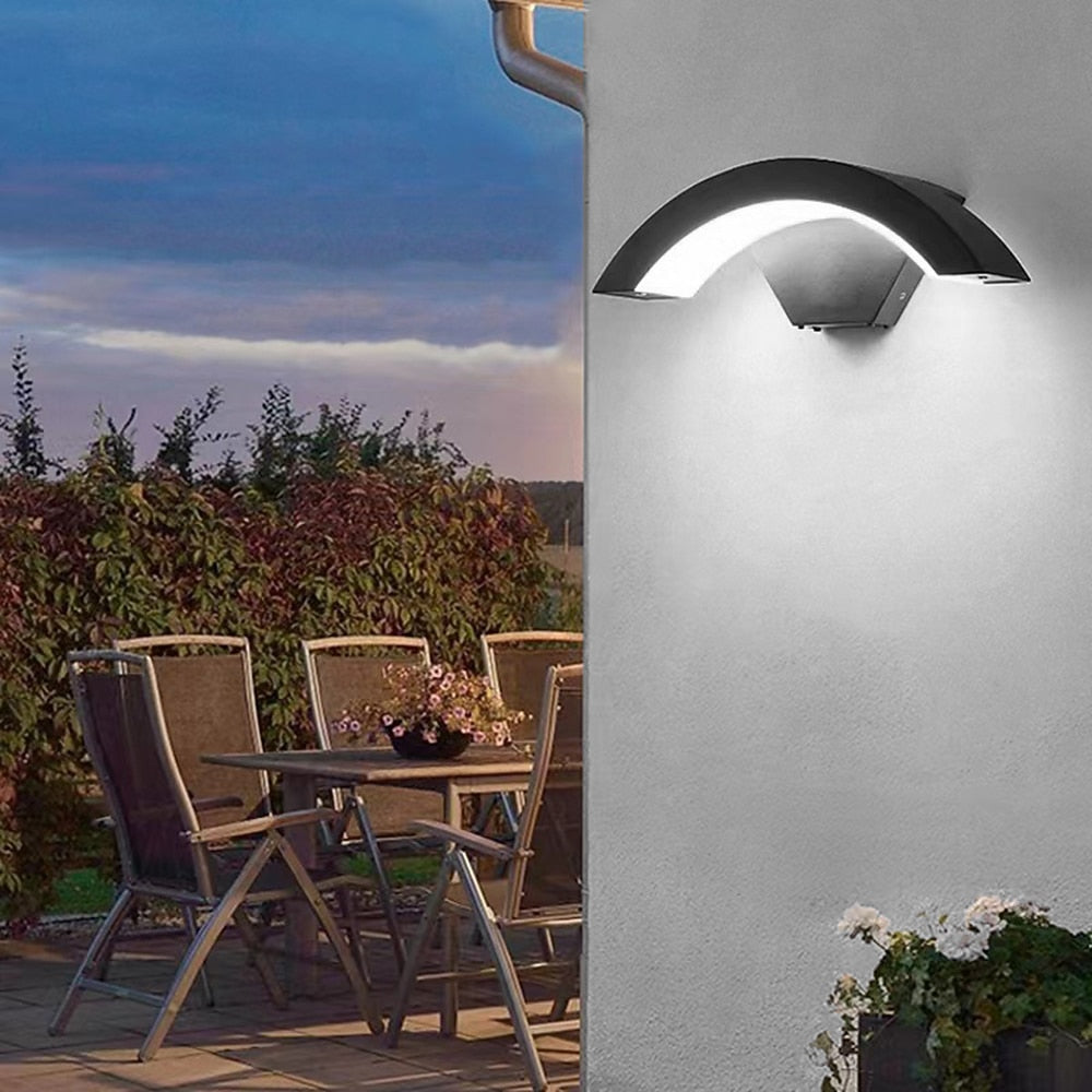 Modern Metal Arc Wall Light