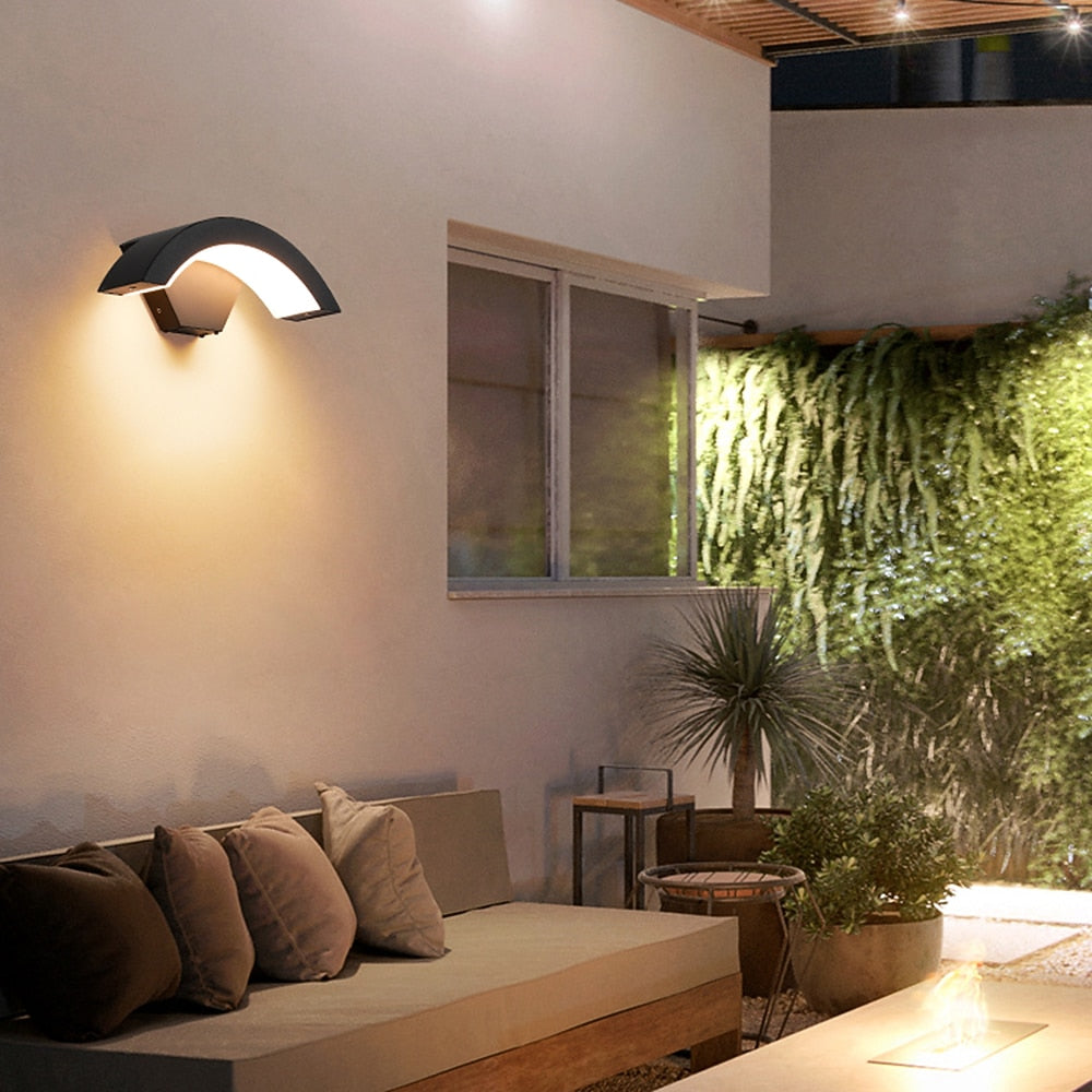 Modern Metal Arc Wall Light